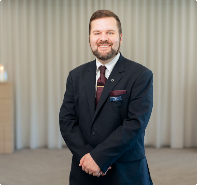 funeral arranger